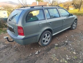 Škoda Octavia 1.9 TDI 4x4 - 8