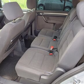 Volkswagen touran 2.0TDI automat - 8