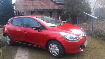 RENAULT Clio Limited 1.2 16V - 8