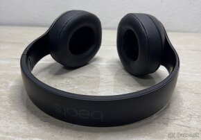 Beats by Dr. Dre Studio3 Wireless - 8