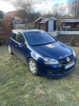 Volkswagen Golf 2.0 TDi - 8