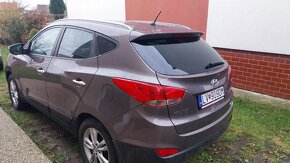 Predám Hyundai ix35, 2.0 diesel, CRDi VGT Style 4x4 - 8