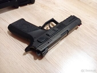 CZ P07 9mm Luger - 8