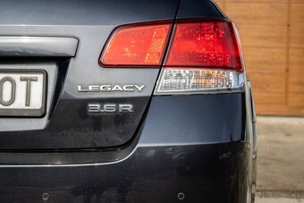 Subaru Legacy 3,6 R 190 kW AT - 8