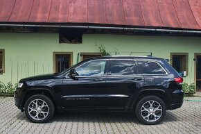 Jeep Grand Cherokee 3.0L V6 CRD Overland - 8