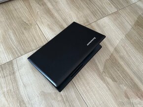 15.6"/Lenovo Notebook/i5/8GB RAM/256GB SSD/ 2x Grafika - 8