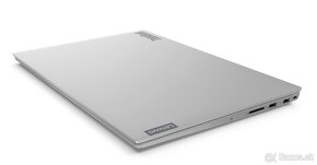 Lenovo ThinkBook 15-IIL 15.6" i5-1035G1/16GB/256GB/FHD/ZÁR - 8