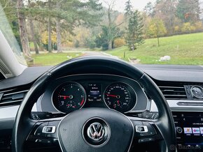 Volkswagen passat variant combi 2017 - 8