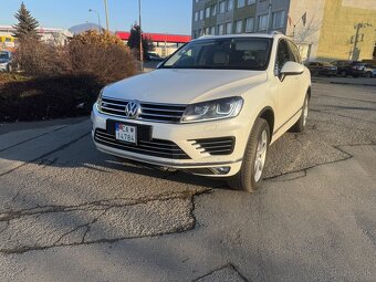 VOLKSWAGEN TOUAREG II 3.0 V6 TDI SCR 262k VZDUCH,R LINE - 8