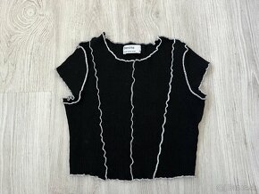 Crop topy Bershka od 3 eur za kus - 8