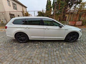 Volkswagen Passat Variant 2.0 TDI Rline DSG - 8