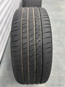 LETNÁ SADA KOLIES DEZENT, 225/45 R17 - 8