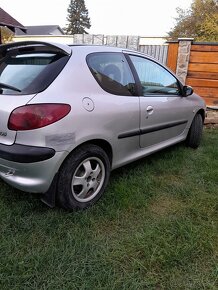 Predám Peugeot 206 1.4 Benzin - 8