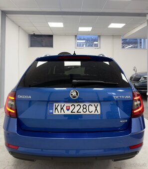 Skoda Octavia Laurin&Klement 2.0TDI 110Kw 4x4 - 8