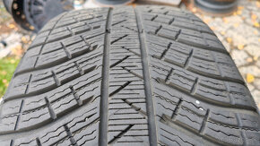 Zimné pneu 255/55 R19 + 275/50 R19 --- MICHELIN - 8