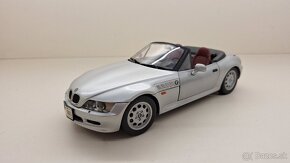 1:18 BMW Z - 8