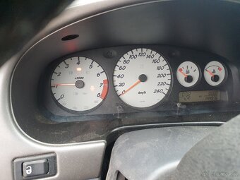 Predám Nissan Primera Kombi, 145.000 km - 8