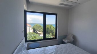 CHORVÁTSKO - Dvojpodlažný 4 izbový apartmán - Sukošan, Zadar - 8