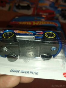 Autíčka Hot Wheels 1:64 - 8