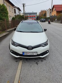 Toyota Auris Touring sport 1.6 l Valvematic Selection - 8