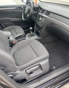 Škoda Superb Combi 1,6 TDI - 8