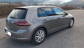 VW Golf 7 2,0 TDI, Highline, DSG, Bi-xenón, r. 2015 - 8