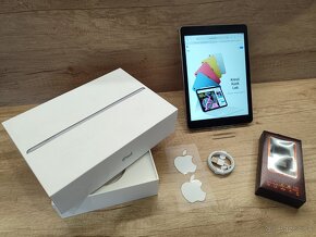 iPad 6 gen. (2018) 9,7" 128GB Silver – ako nový / v záruke - 8