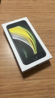 Apple iPhone SE64GB - 8