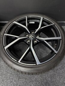 Alu VW GOLF 8 R 5x112 19” 235/35/19 - 8