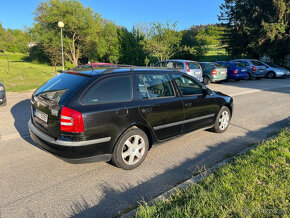 Škoda Octavia 2 combi 2,0 TDi DSG - 8