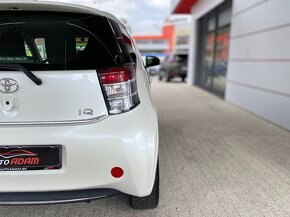 Toyota iQ 1.0 vvt-i 50kW - 8