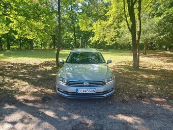 Volkswagen Passat Variant 2.0 TDI BMT Comfortline - 8