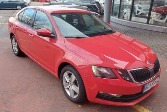 Škoda Octavia 1.6 TDI 85kW Ambition - 8