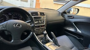 Lexus IS 220d - 8