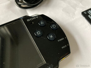 PSP Piano Black - 8