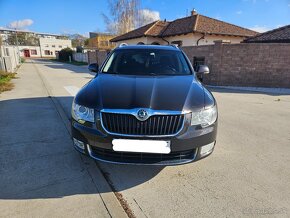 Škoda Superb combi 2,0 TDi DSG - 8