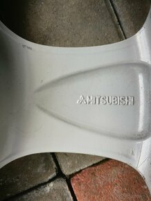 Mitsubishi 5x114,3 r16 - 8