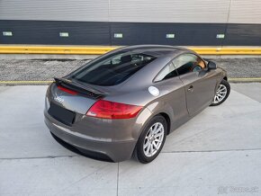 Audi TT 2.0 TDI quattro Coupe - 8