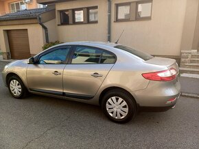 Renault Fluence 1.6 16V 81kw Benzín 2011 - 8