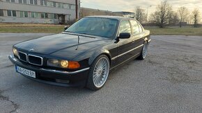 BMW 740i A/T V8 e38 - 8