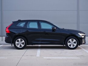 Volvo XC60 B5 AWD Benzín 2022 - 8