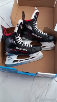 Bauer Vapor (8.5/Fit 3) - 8