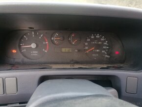 Nissan Terrano II 2,7TDI - 8