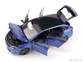 ŠKODA RAPID SPACEBACK 1:18 PAUDI - 8