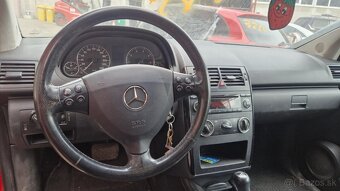 Mercedes A W169 150i 1,5i 70kw kód motora: 266920 - 8