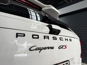 Porsche Cayenne 4.8 - 8