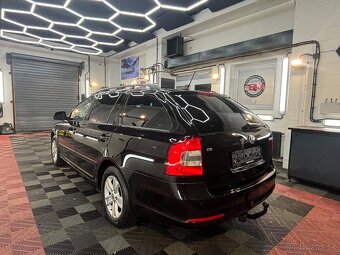 Škoda Octavia Combi 1.6 TDI CR Comfortline - 8