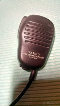 Yaesu FT-60R TOP stav - 8