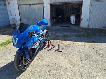 Suzuki Gsxr 1000K8 - 8