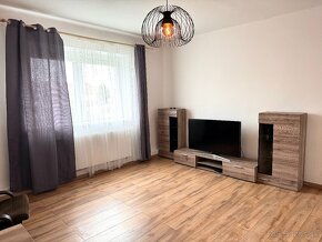 Predaj- 3 izbový RD s pekným pozemkom , Šurany - 8